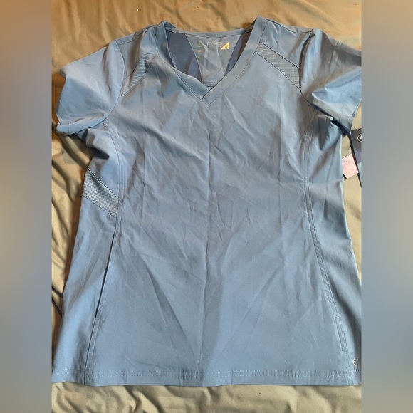 white cross fit top - Picture 1 of 3